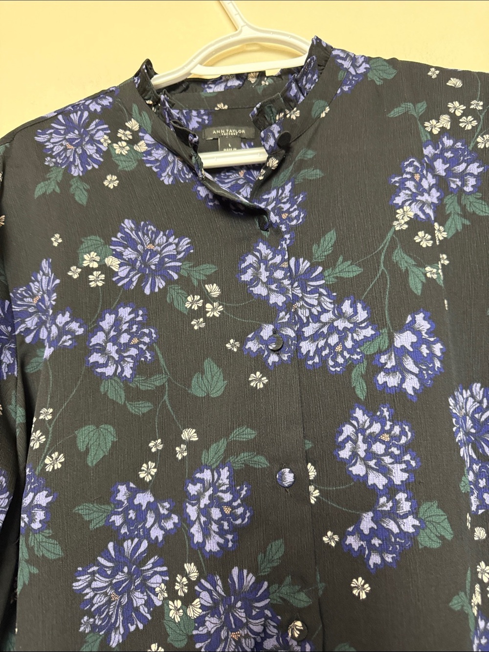 Ann Taylor Black Blouse with Blue Floral Print size L - Picture 3 of 6